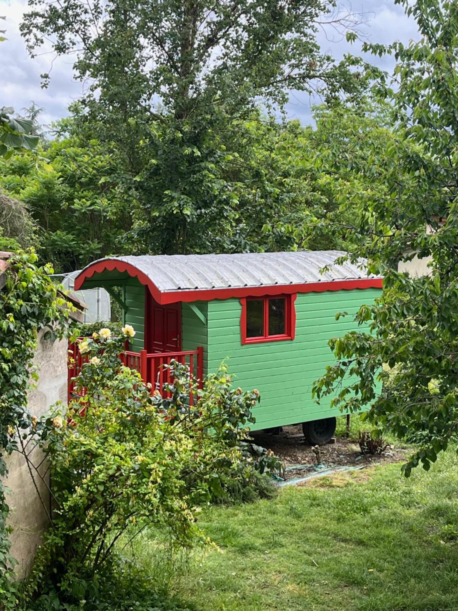 Une Bouteille Au Canal Dieupentale Exterior foto
